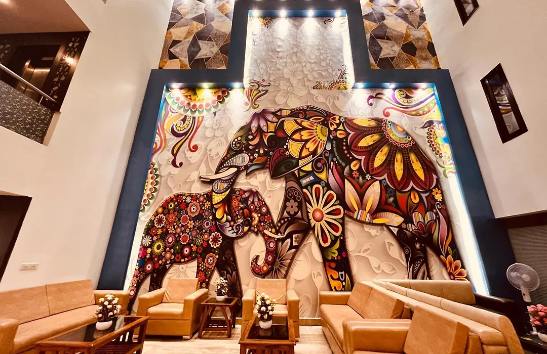 Hotel The Gold Inn - Walking Distance From Gaffar Market Karol Bagh Delhi-1