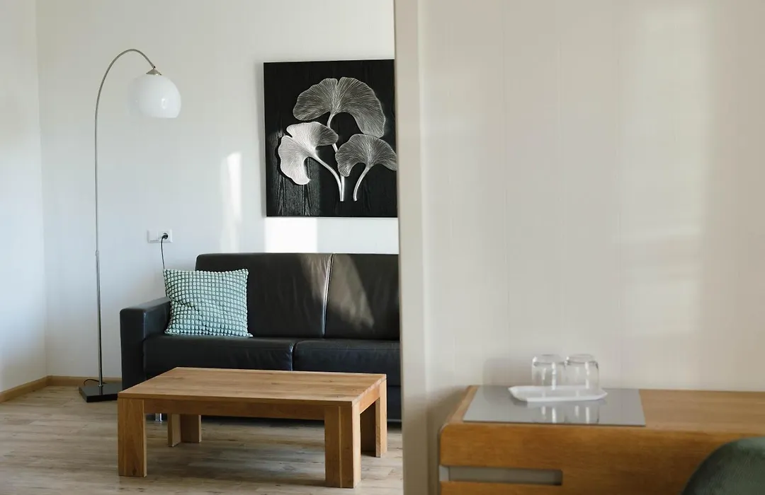 Feelfalt Hotel-1