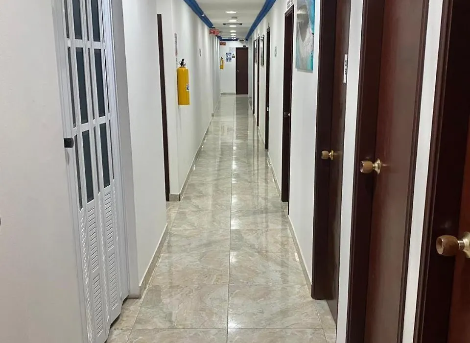 Hostal El Vecino-1