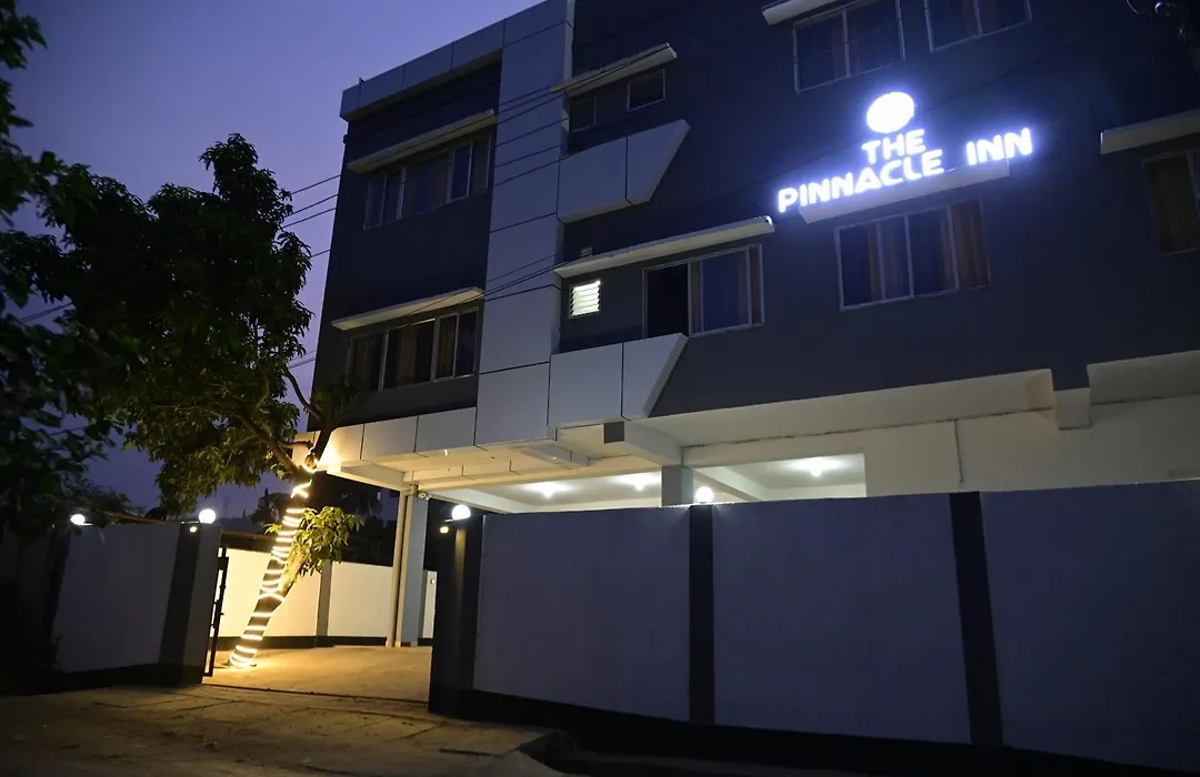 The Pinnacle Inn-1