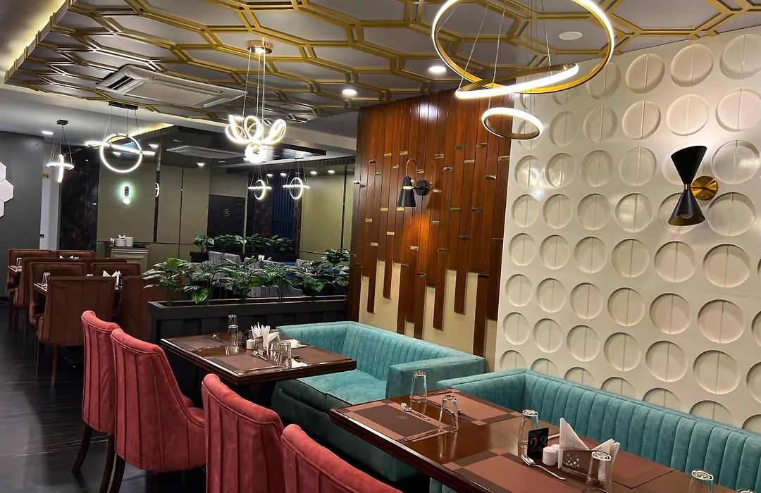 The Olive Hotel Srinagar-1