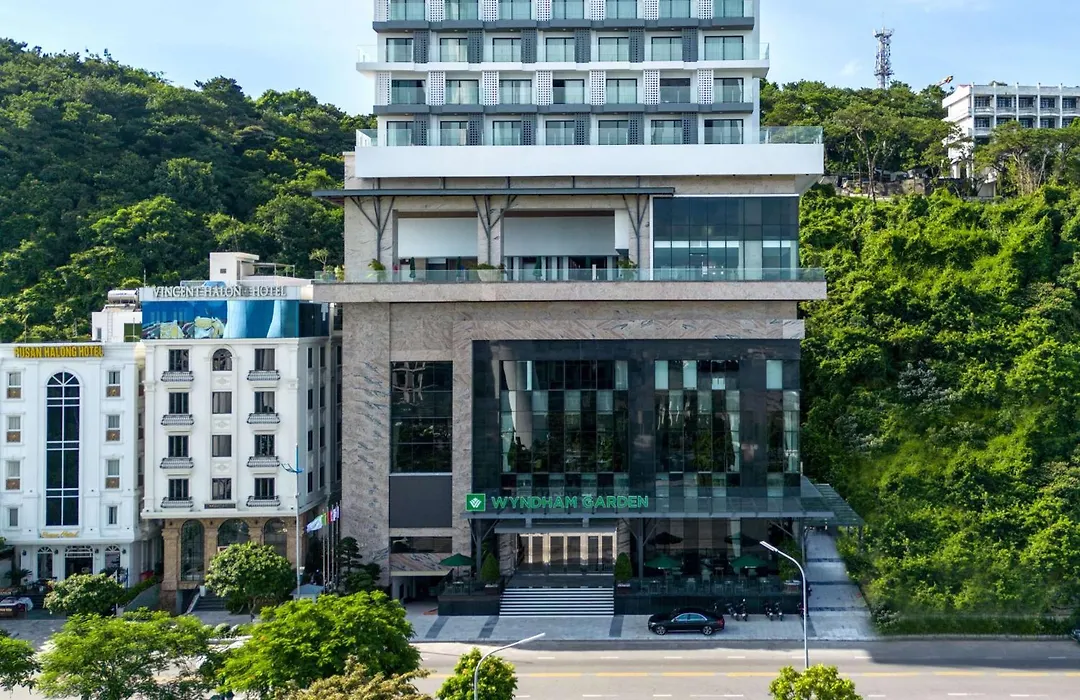 Wyndham Garden Legend Halong-1