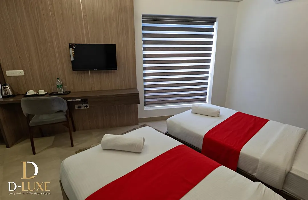 D-Luxe Hotel-1