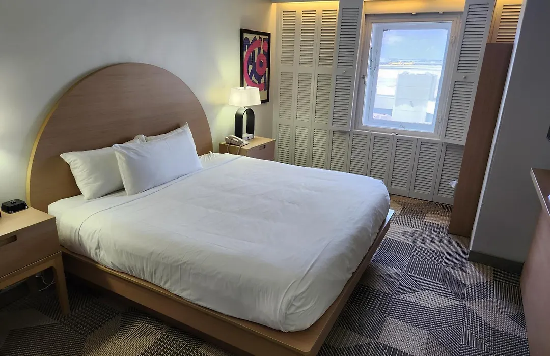 Miami International Airport Hotel-1