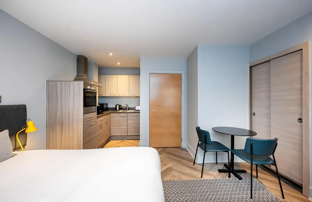 Staycity Aparthotels Edinburgh West End-1