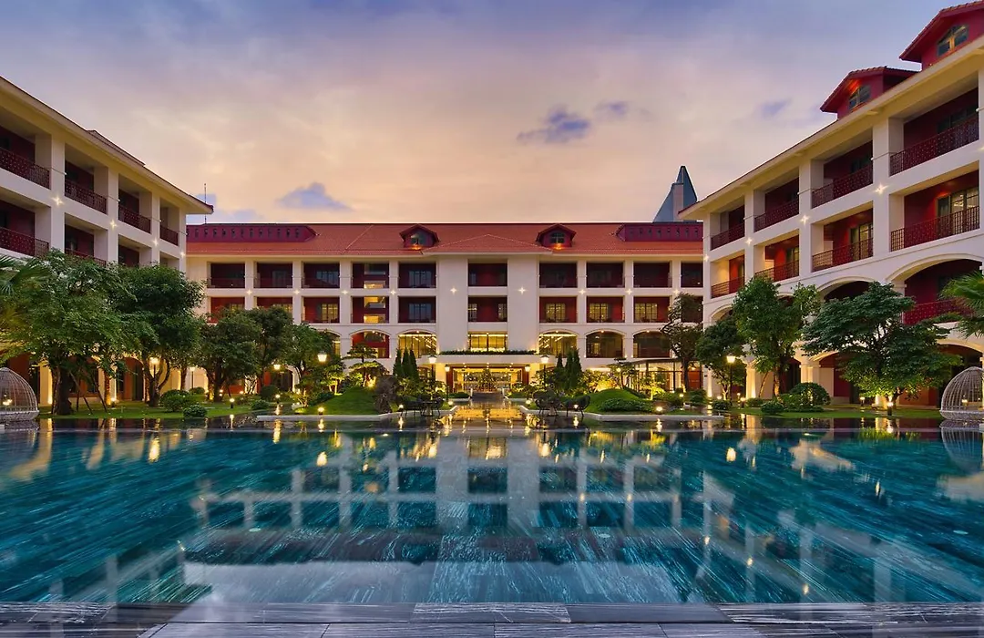 Senna Hue Hotel-1