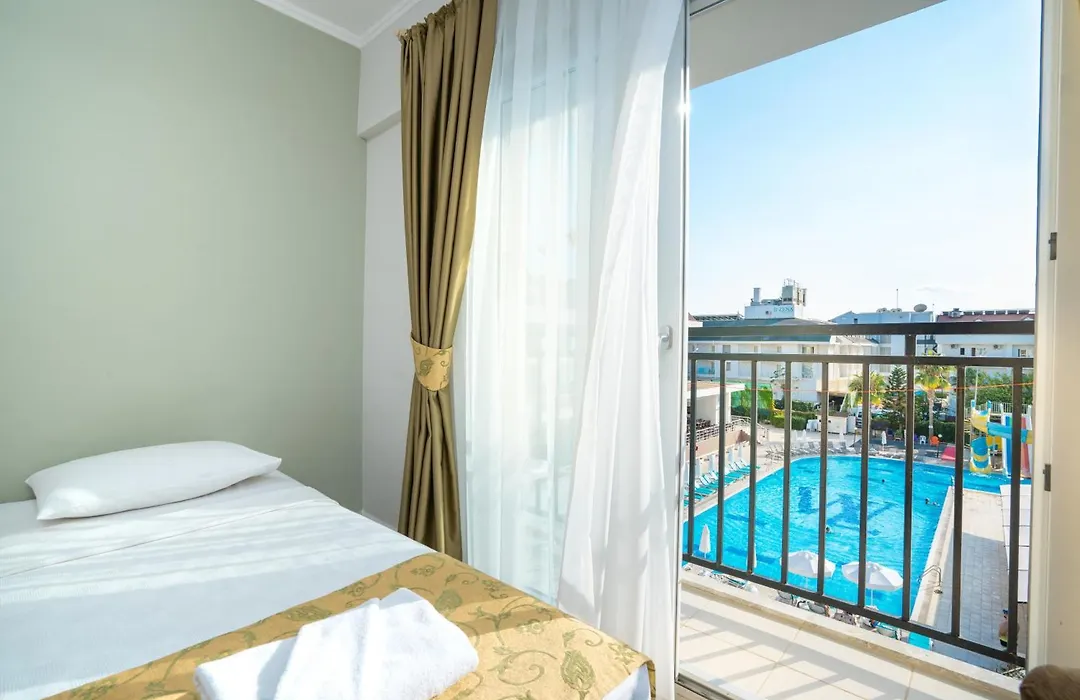 White Lilyum Hotel-1