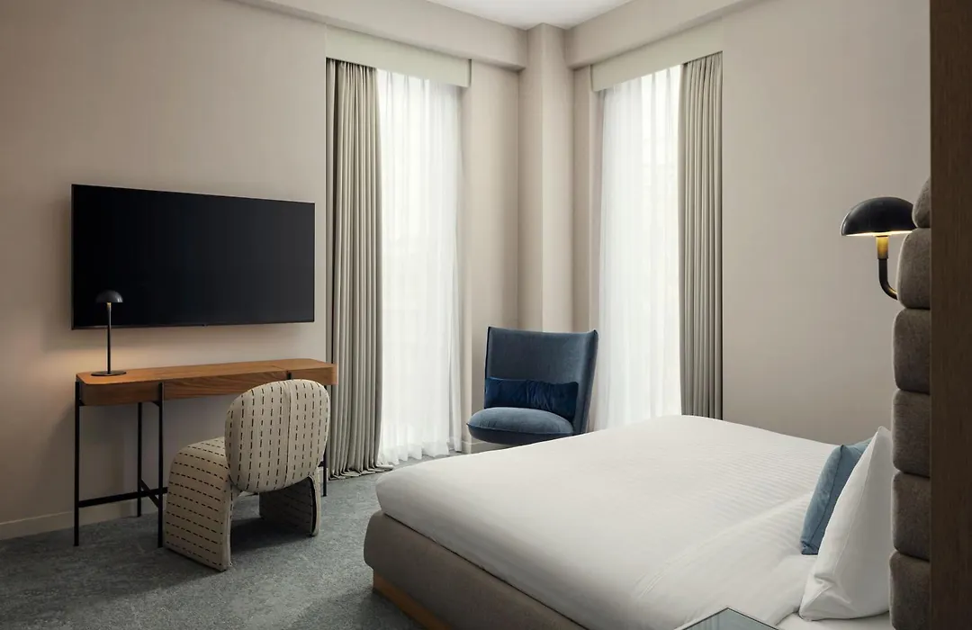 Courtyard By Marriott Yerevan-1