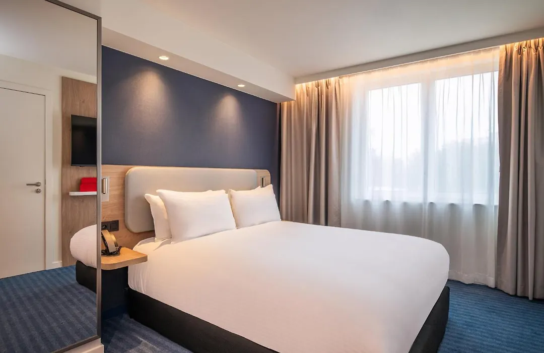 Holiday Inn Express & Suites Ghent By Ihg-1