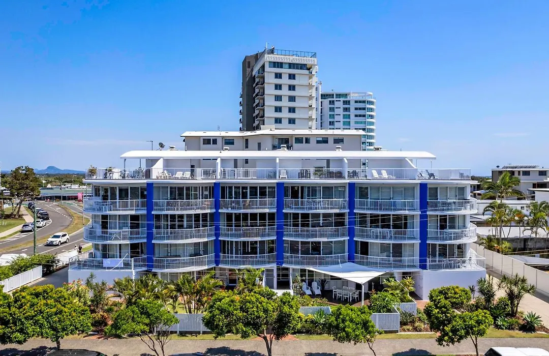 Coral Sea Apartments-1