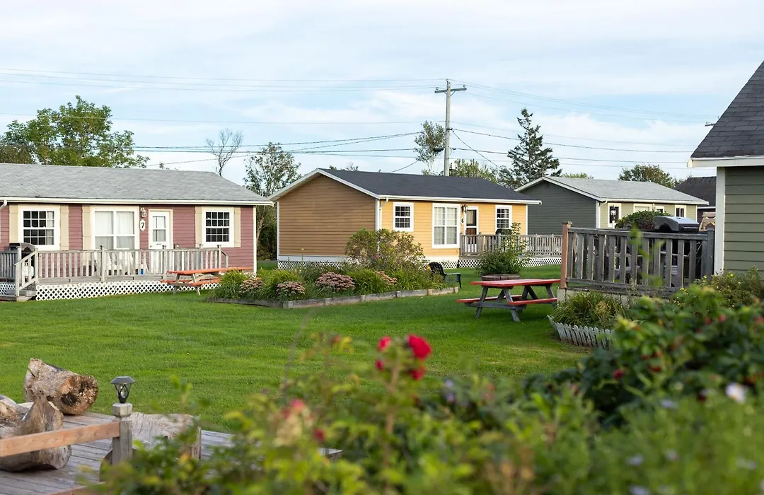 Avonlea Cottages-1