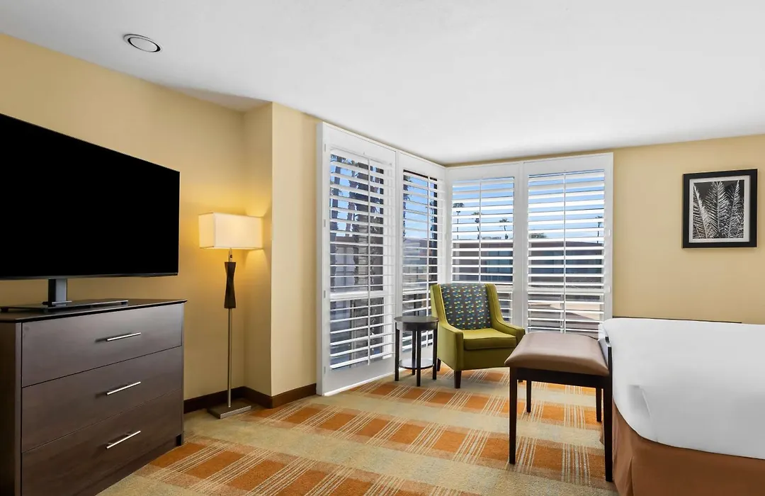 Best Western Date Tree Hotel-1