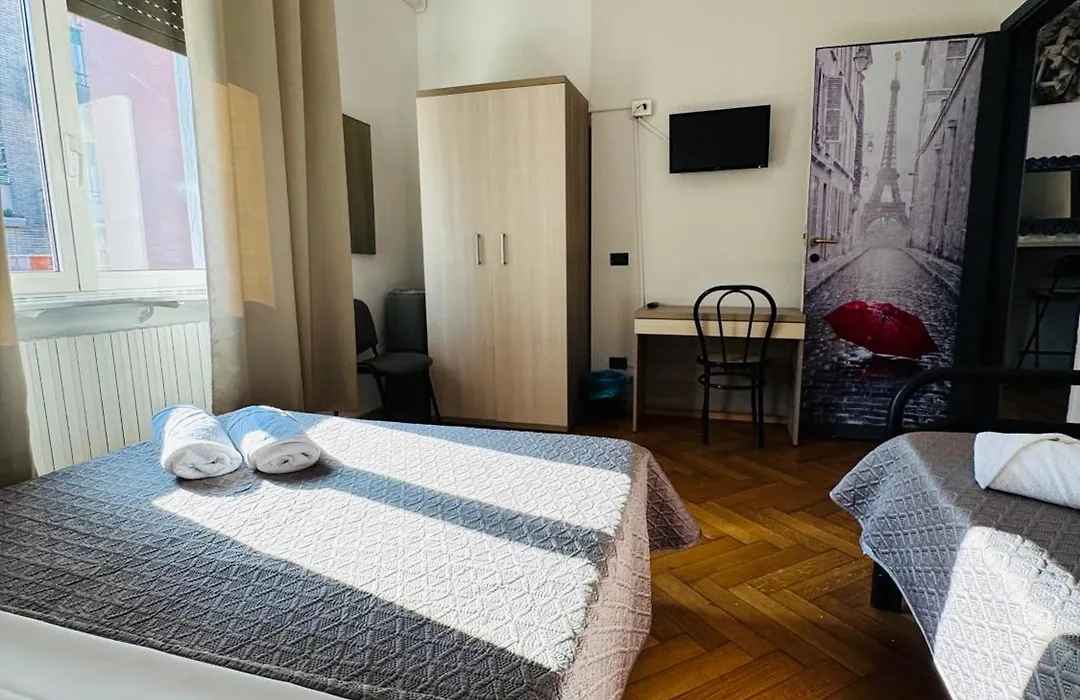 Bovisa House B&B Private Rooms-1