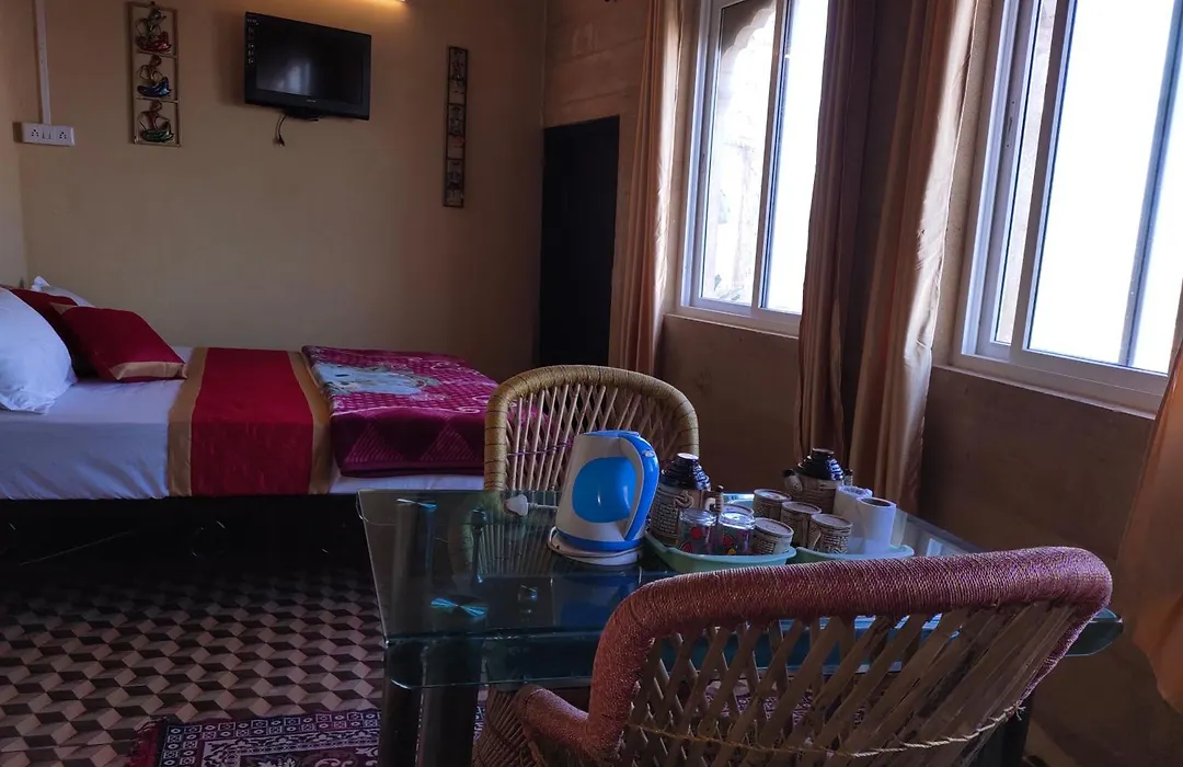 Hotel Desert-1