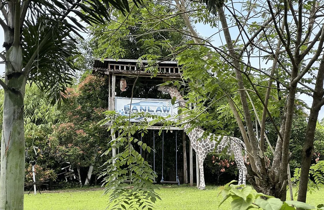 Banlaw Garden Resort-1