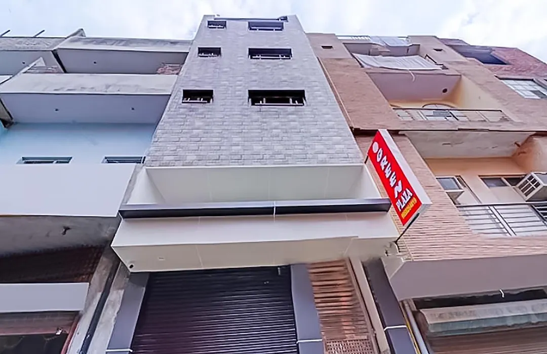 Green Palace - Near Karkardooma Court-1