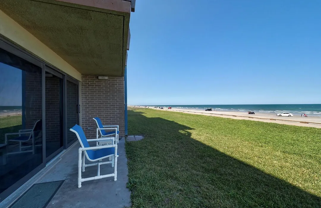 On The Beach Beachfront Condo Direct View & Access To Beach Heated Pool Island House Condominiums Unit 113-1