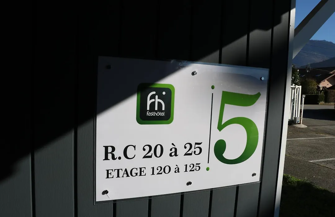 Fasthotel Albertville-1