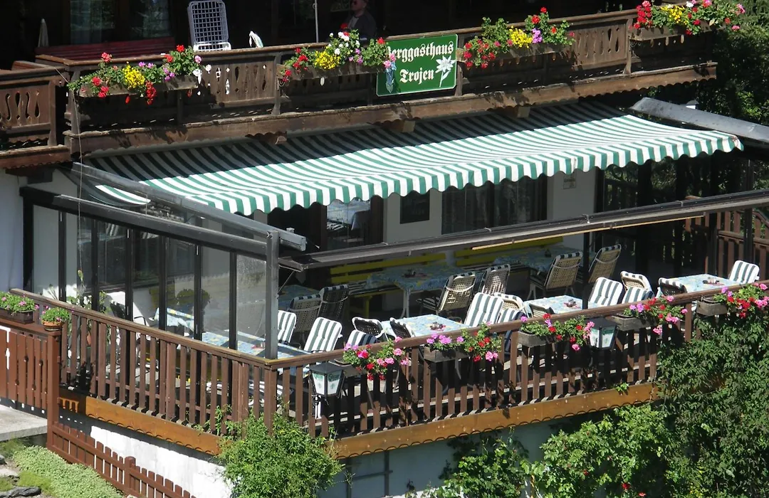 Berggasthaus Trojen-1