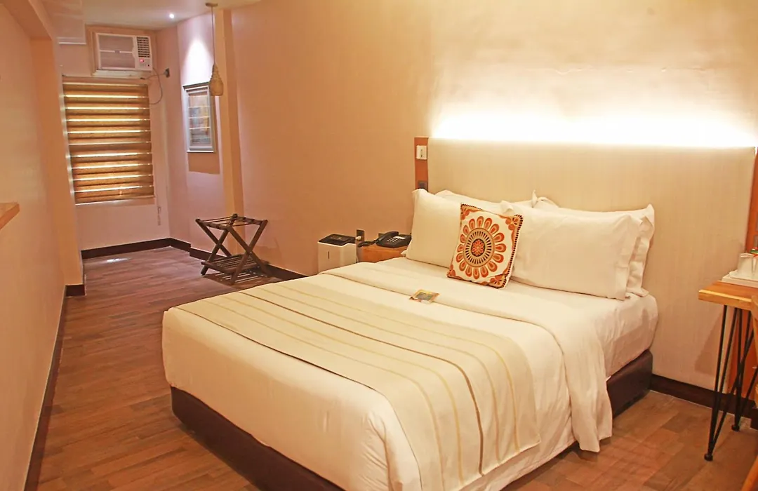 Cuna Hotel-1