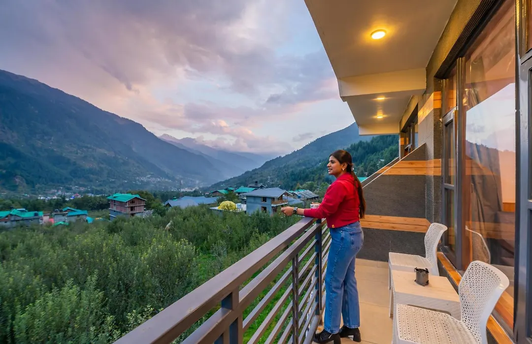 The 14 Gables, A Boutique Stay, Manali - Pet Friendly - Balcony Rooms - Crown Palace-1