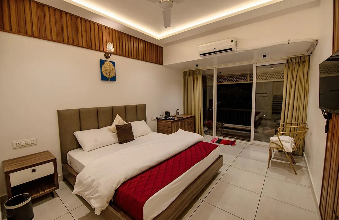 Boulevard Resorts-1