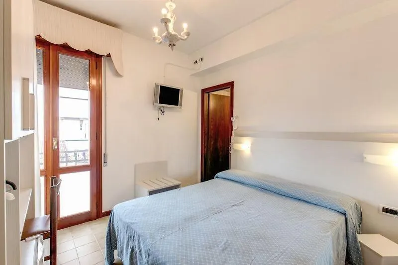 New Hotel-1