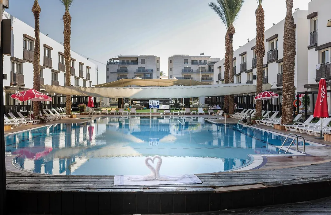 G Hotel-1