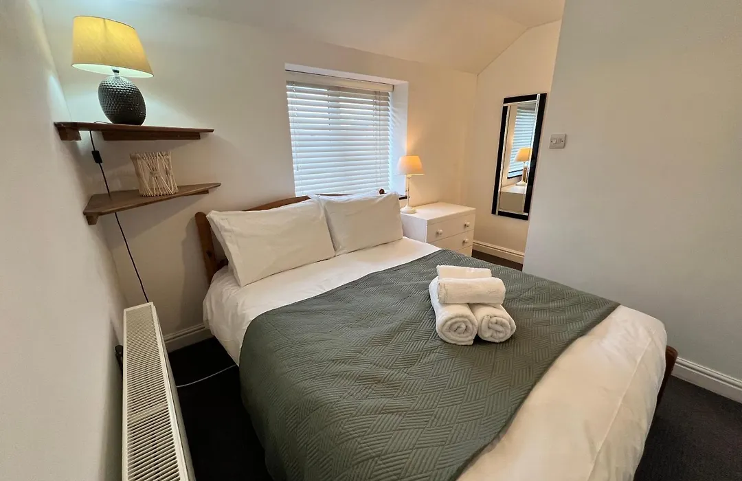 Glendower Guest Apartments-1