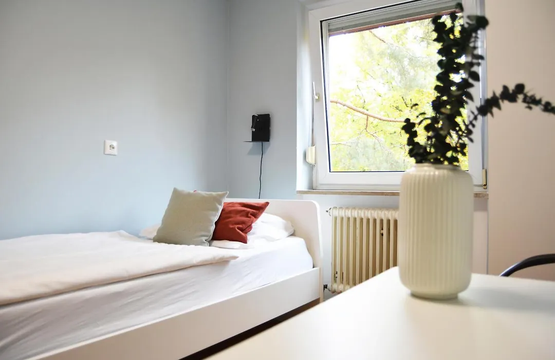 1, 2, sleep Hostel Nürnberg Messe-1