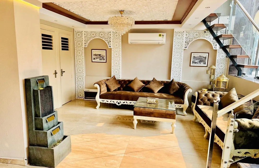 Hotel Aiwan-E-Shahi-1