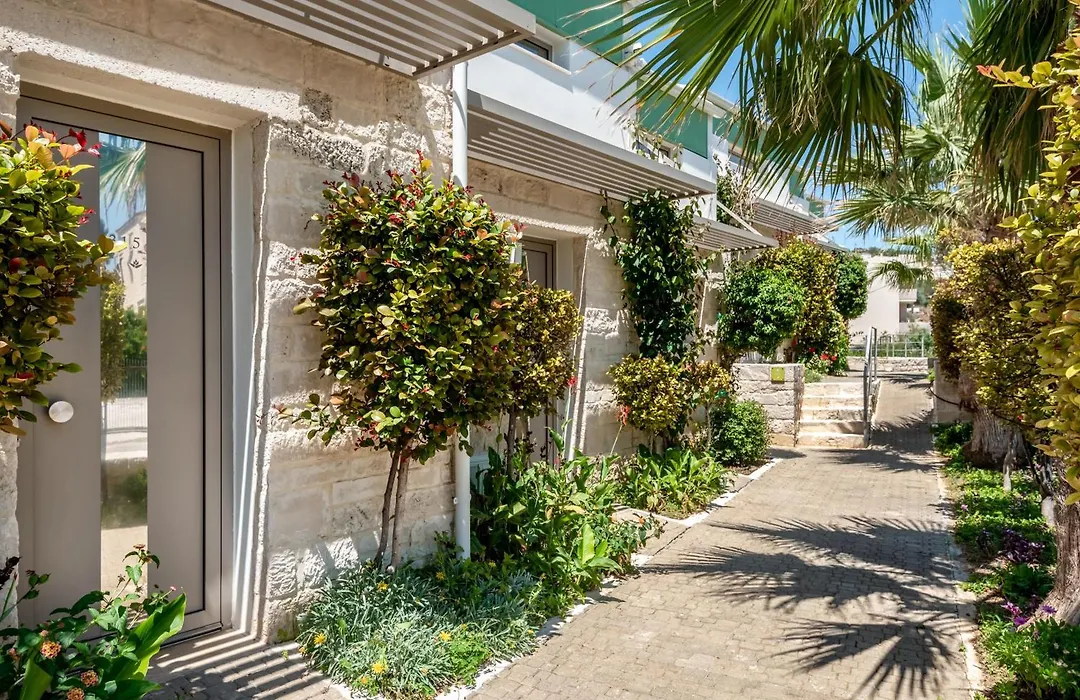 Aloe Boutique Hotel & Suites - Adults Only-1