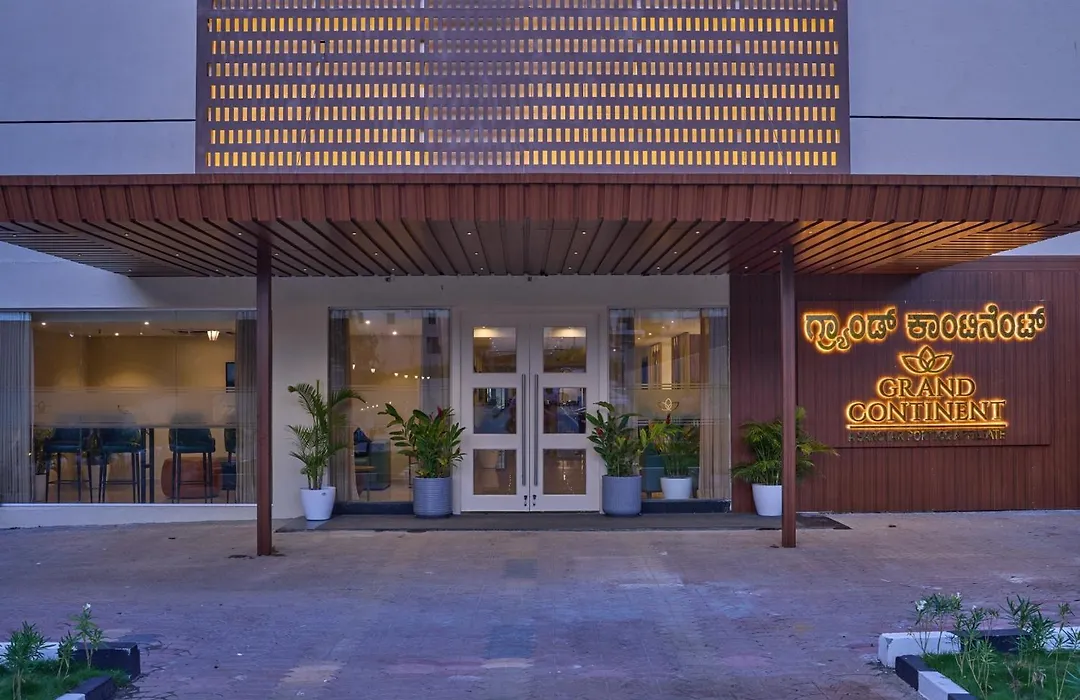 Grand Continent Brookefield - A Sarovar Portico Affiliate Hotel-1