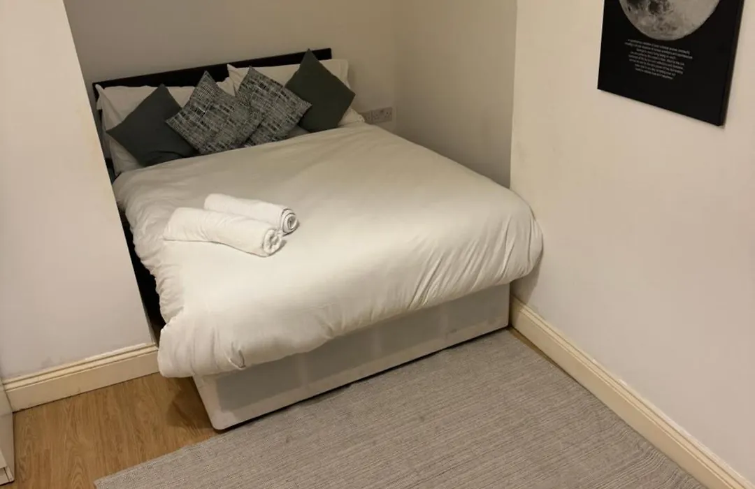 Archway Court-1