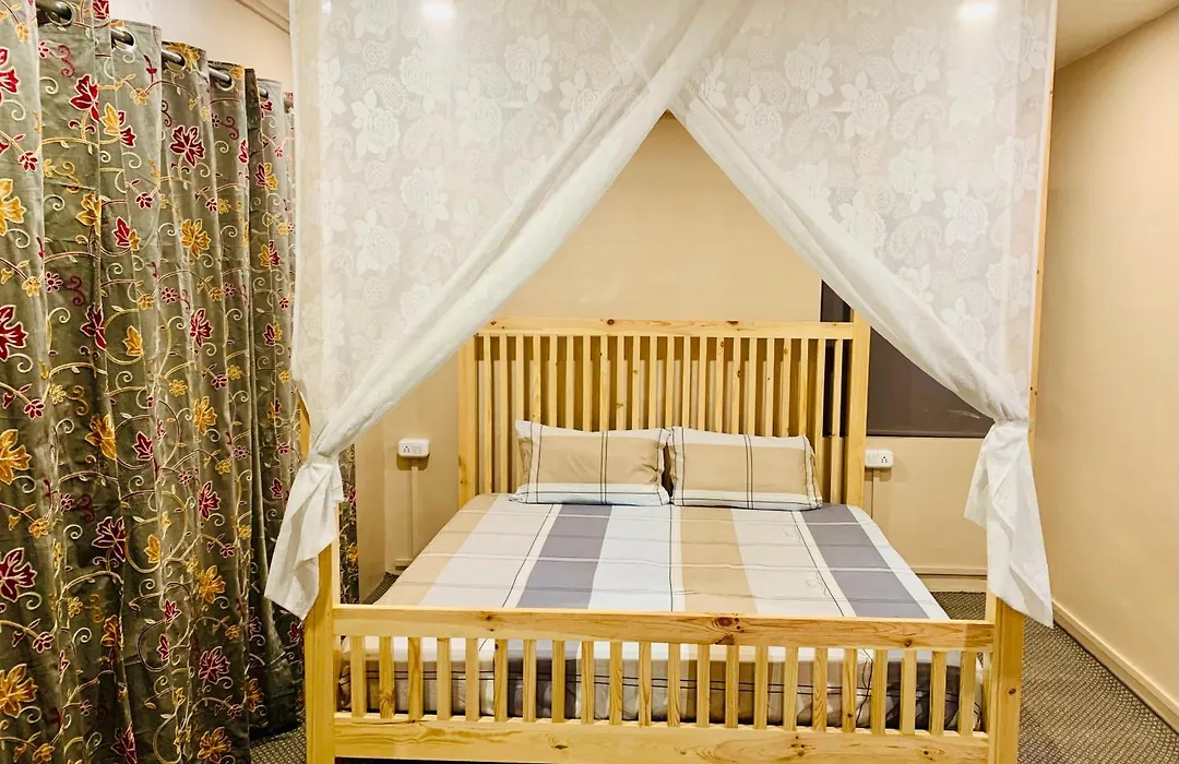The Chinar Retreat Hut-1