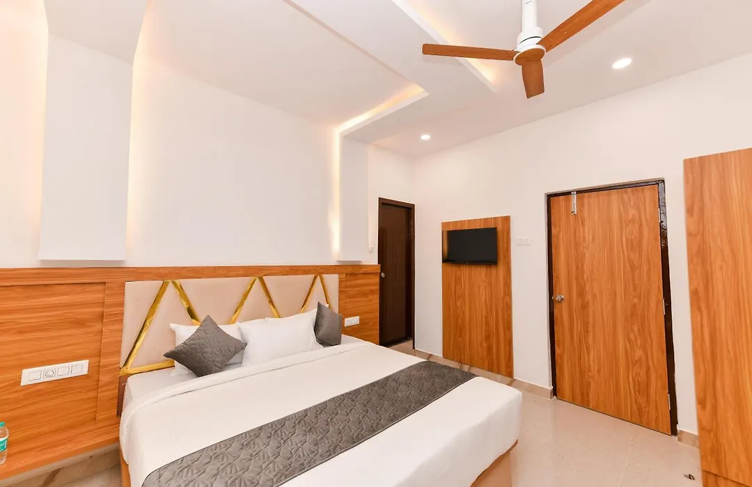 Hotel Shine International-1