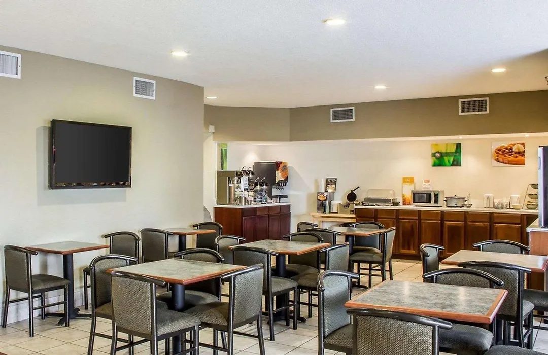 Quality Inn & Suites Yuma-1