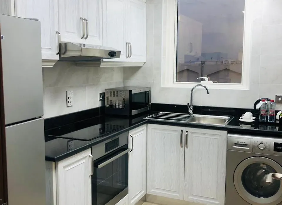 Baniyas Plaza Hotel Apartments-1