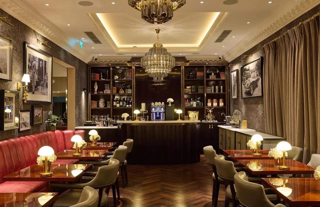 The Selwyn, Richmond-1