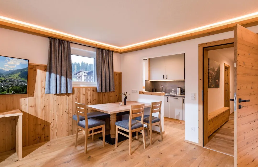 Almhof Kitzlodge - Alpine Lifestyle Hotel-1
