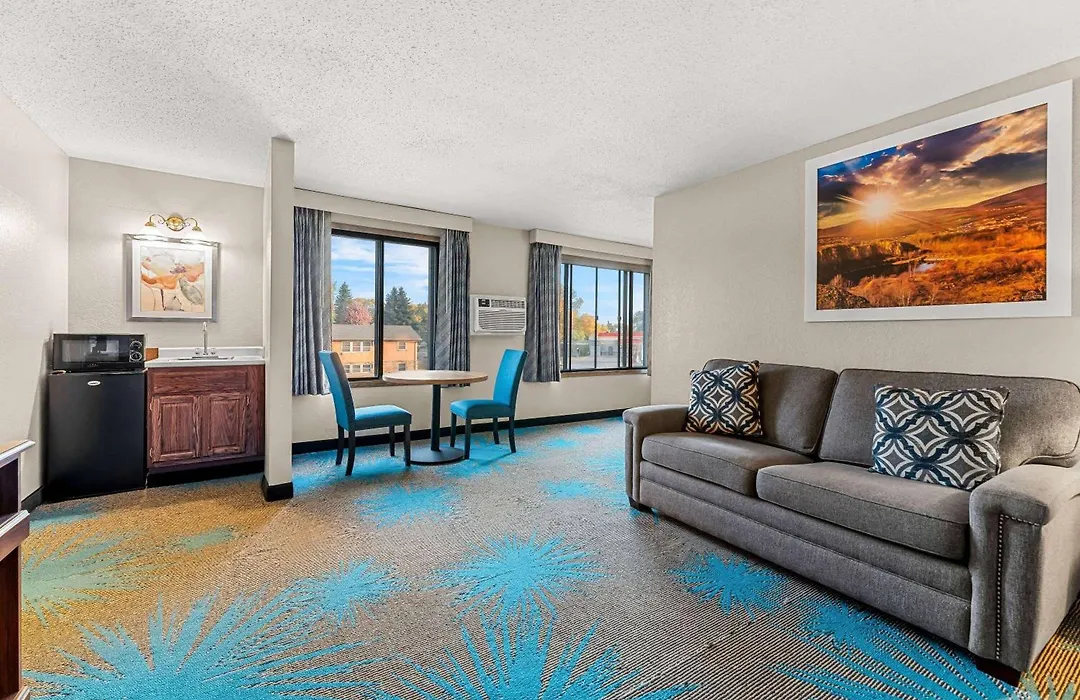 Days Inn By Wyndham Sioux Falls-1
