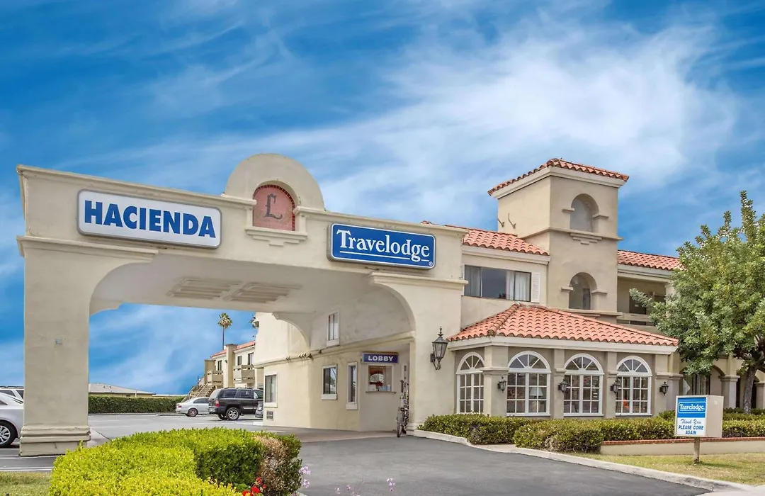 Travelodge By Wyndham Costa Mesa Newport Beach Hacienda-1