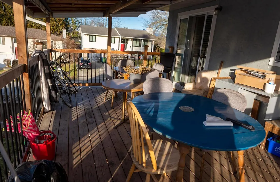 Comfort Inn Hostel In Fraser Valley 2-1