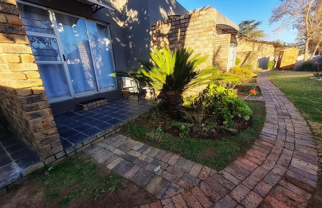 Fourways Guest House-1