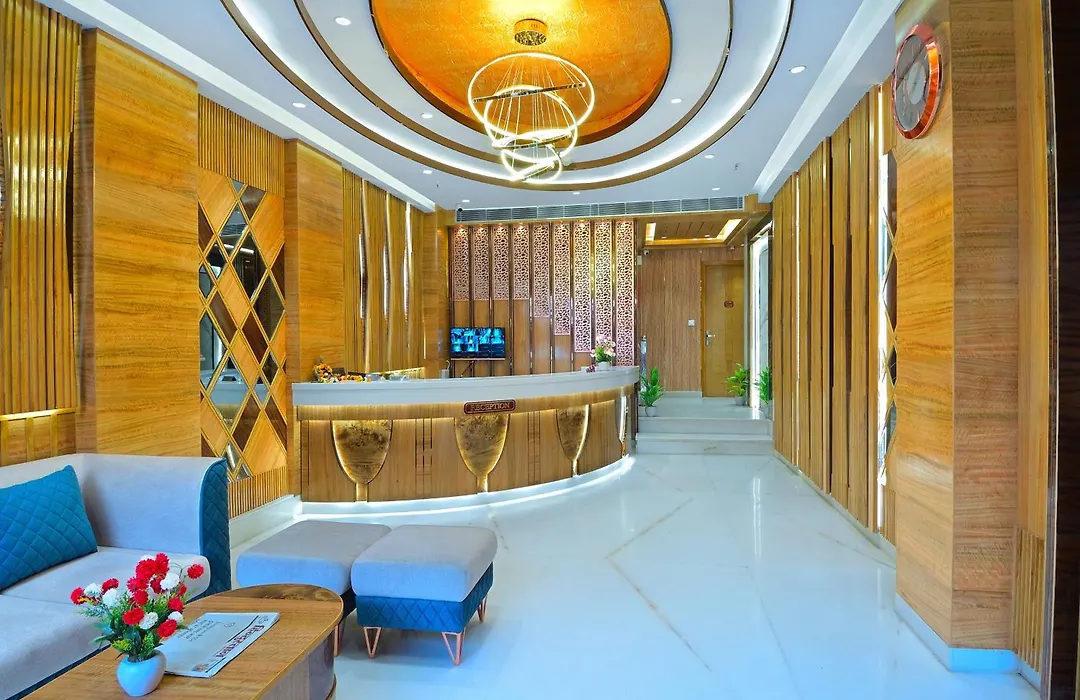 Hotel Northern Palace Just - 1 Min Connaught Place & New Delhi Station-1