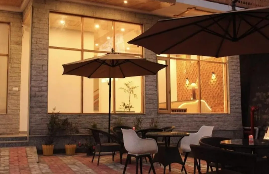 Royal Rajasthan Regency - Hotel & Restaurant-1