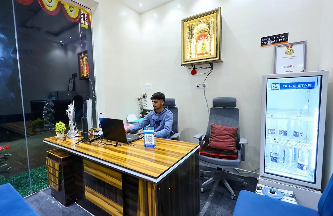 Nandini Executive Lodge-1