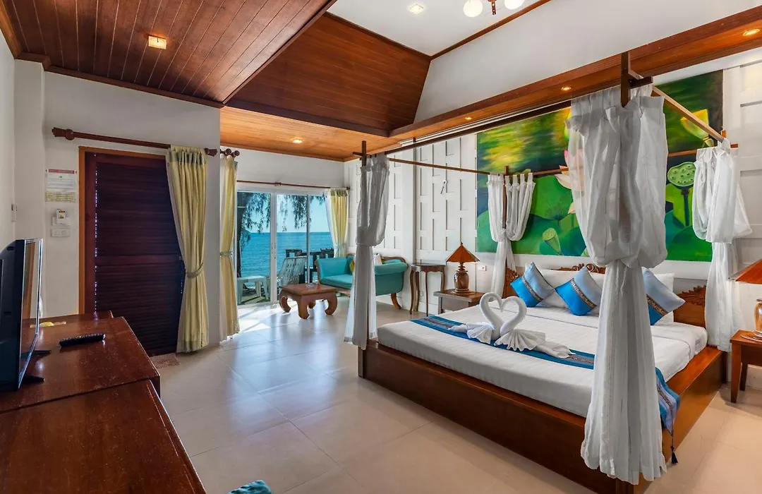 Coconut Beach Resort, Koh Chang-1