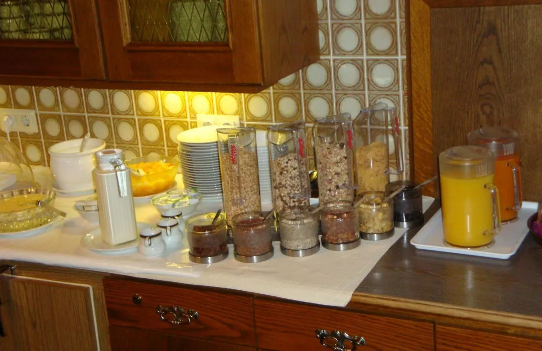 Hotel Garni Val-Sinestra-1