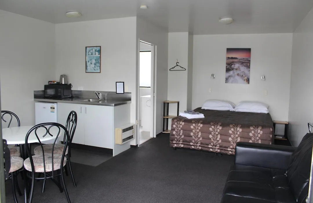 Sierra Beachfront Motel-1